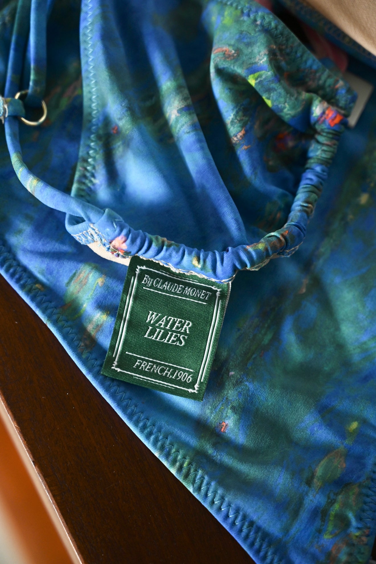 Monet Charm Top — Water Lily