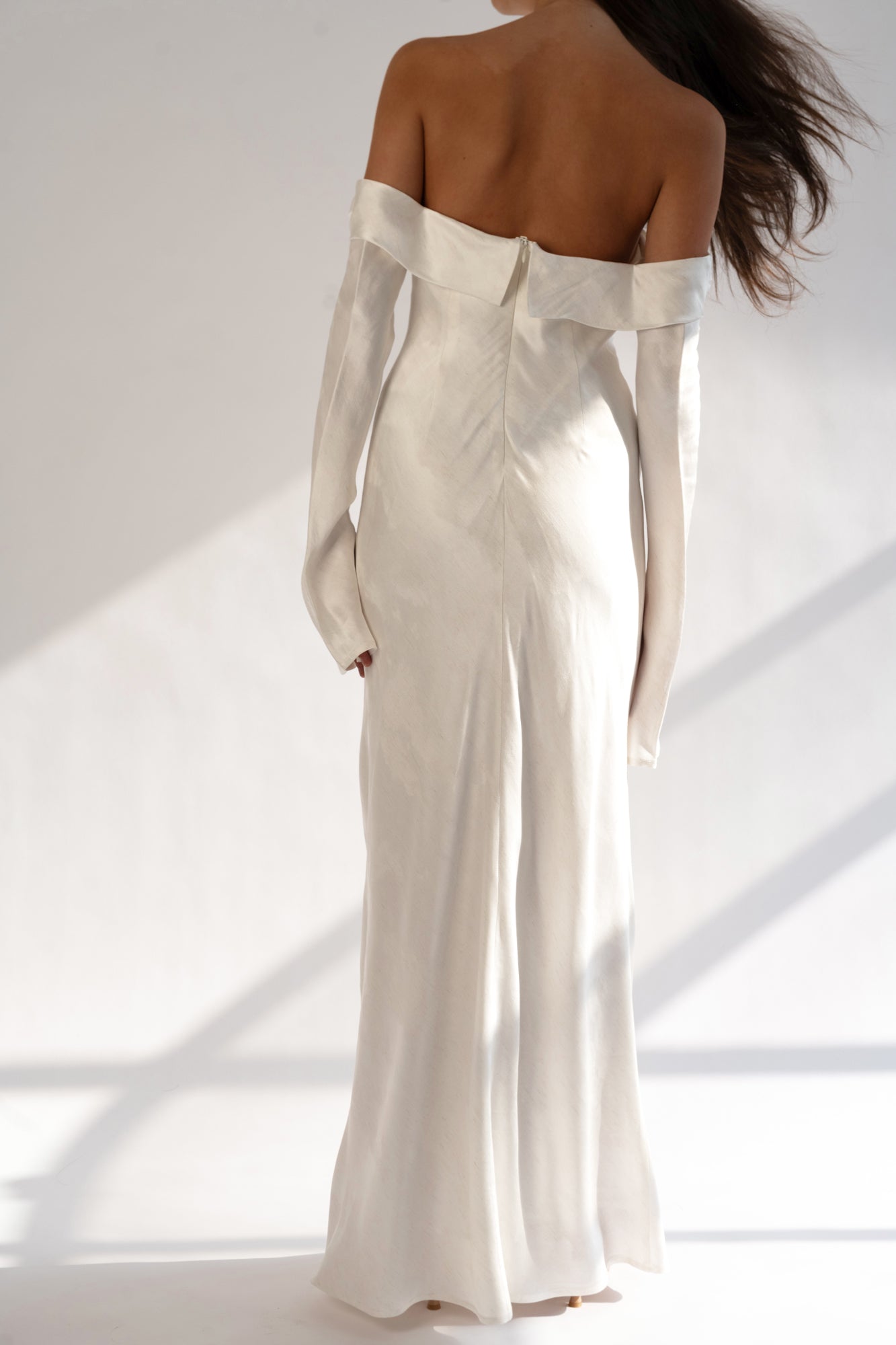 Alma Dress — Ivory