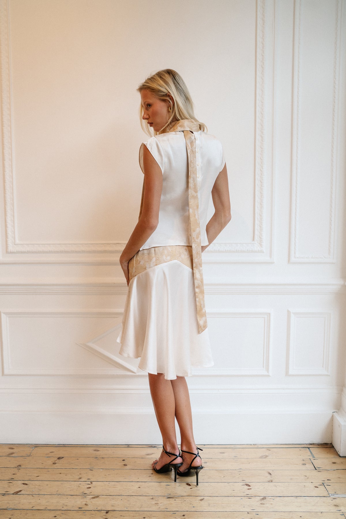 Alice Scarf Top