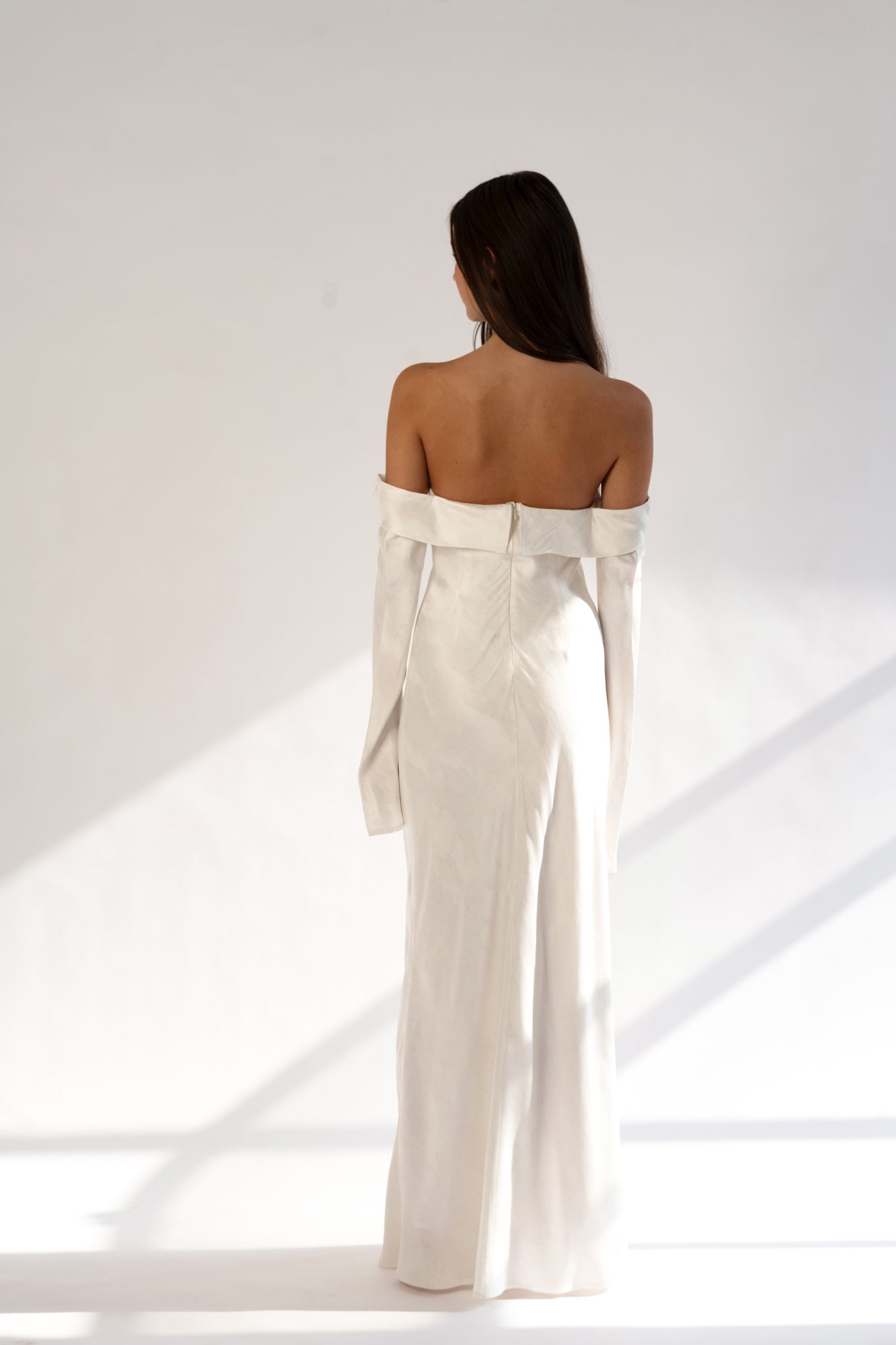 Alma Dress — Ivory