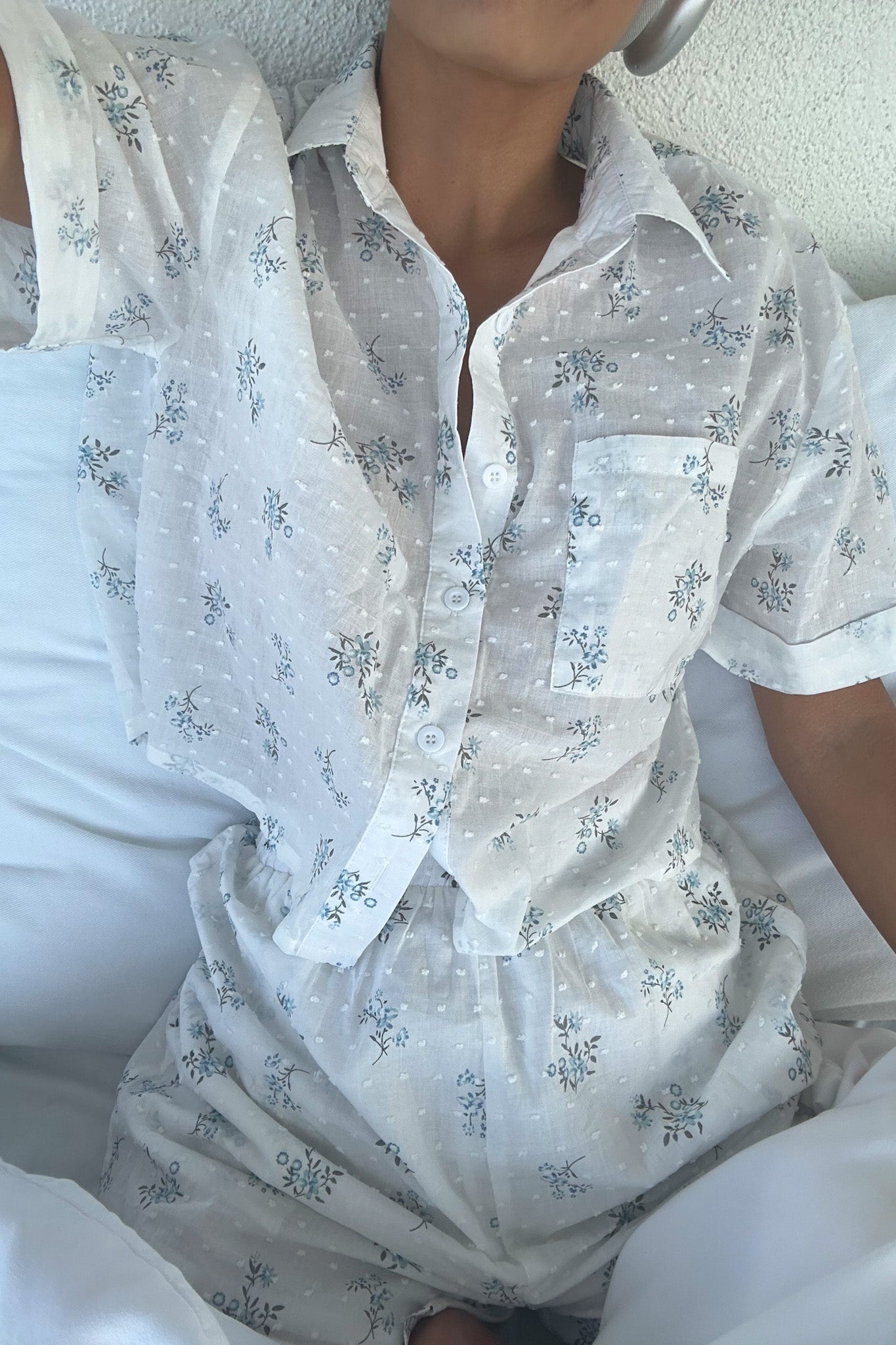 Rosy Collared Shorts Set — Baby's Breath