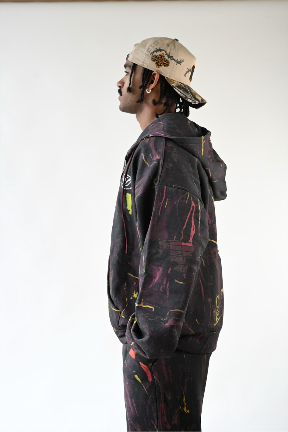Dauer Hoodie — Subterrain