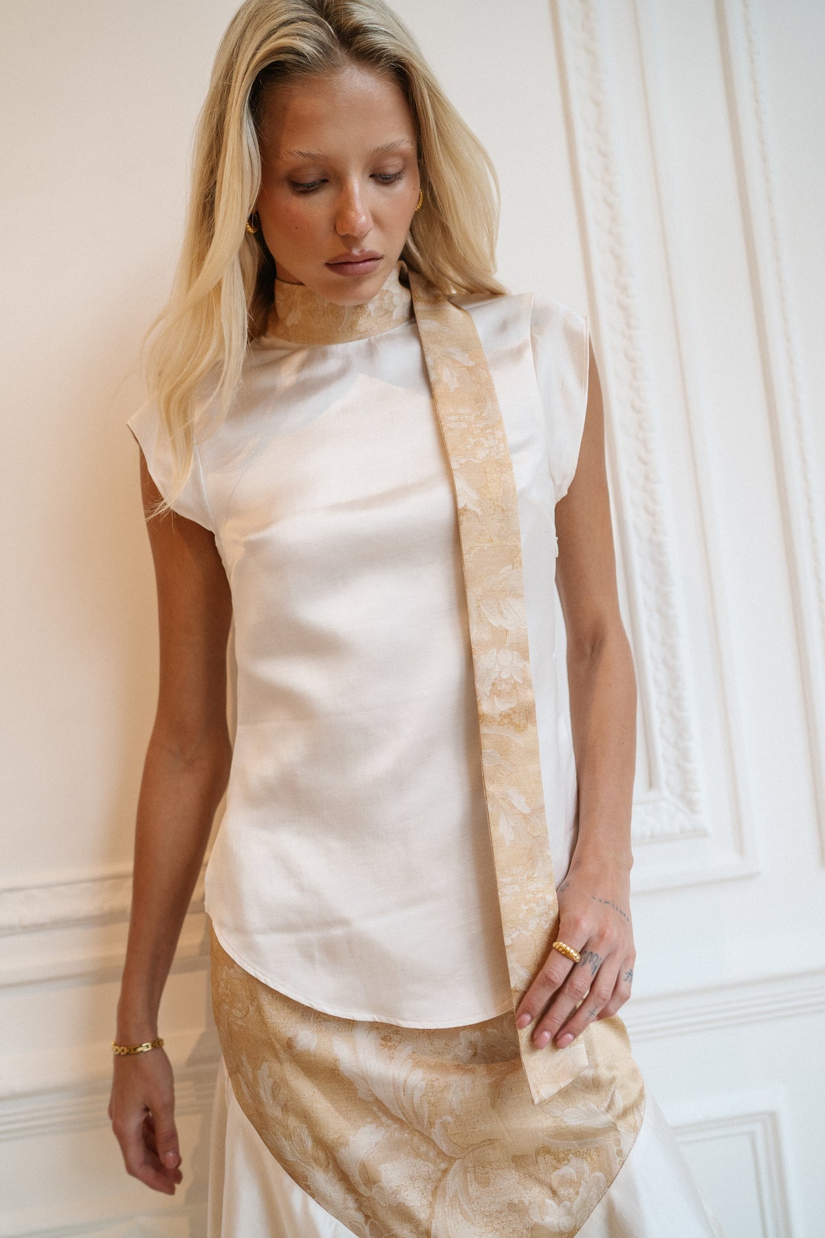 Alice Scarf Top