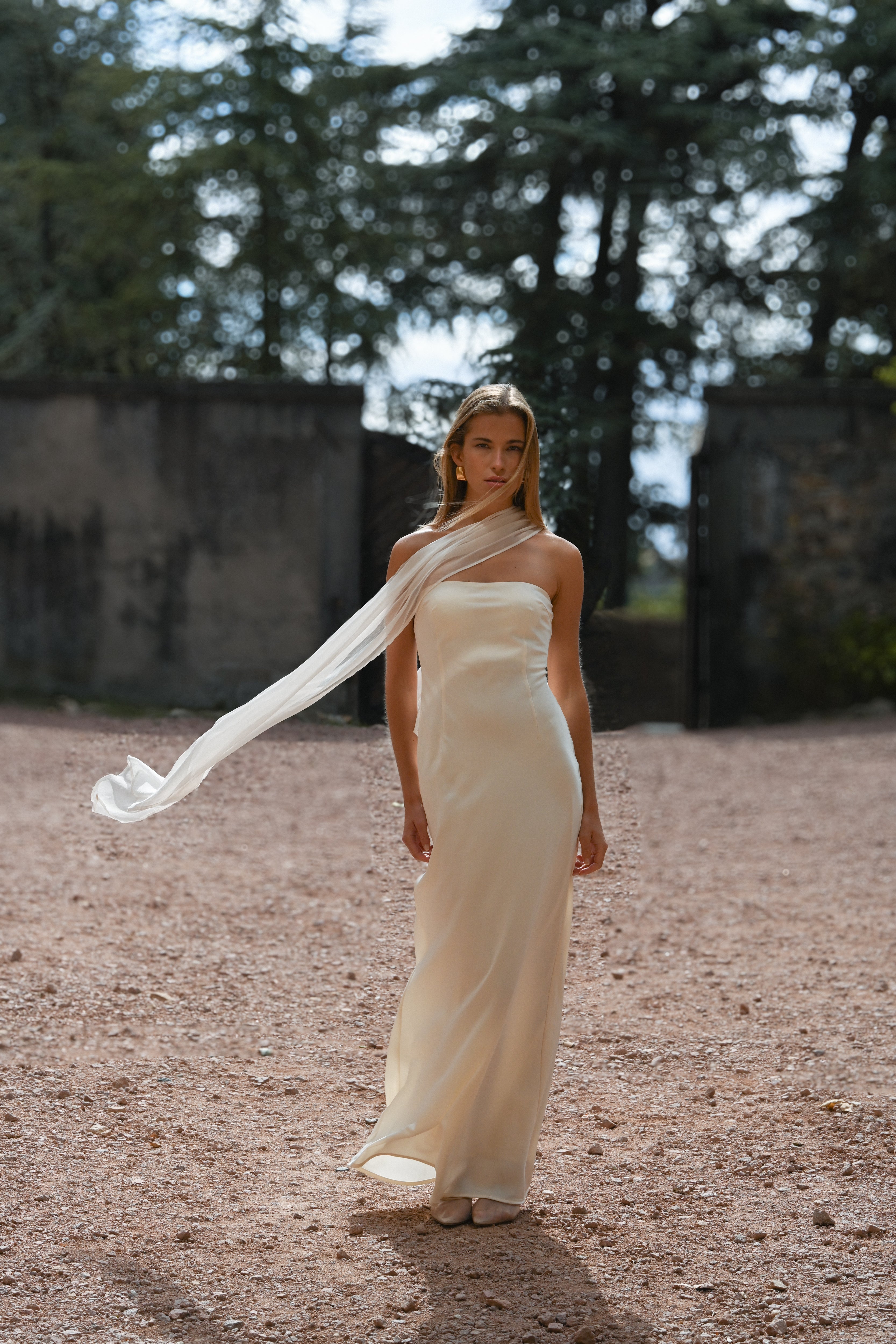 Vitoria Cape Dress — Ivory