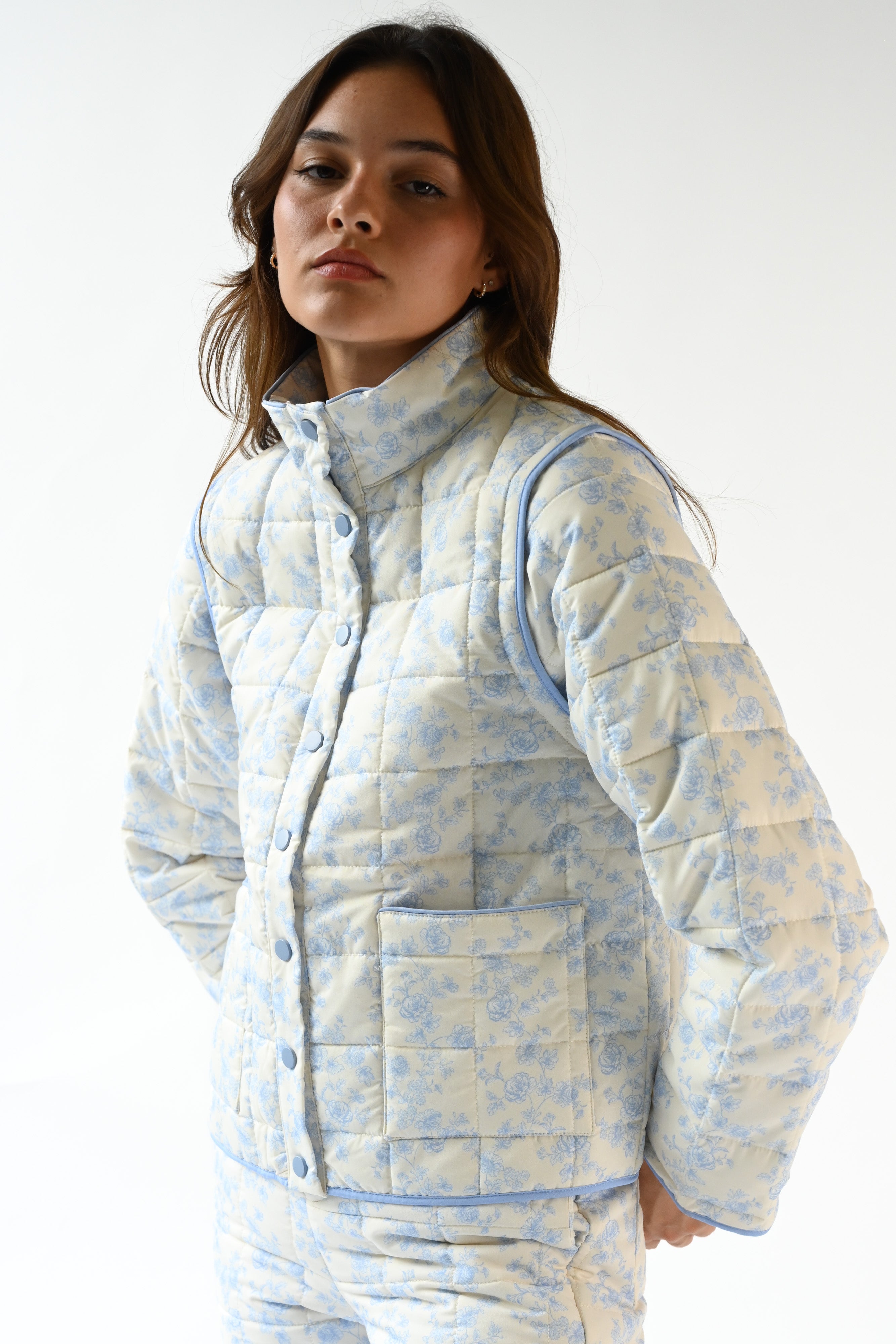 Amelia Quilted Convertible Jacket — Blue Toile