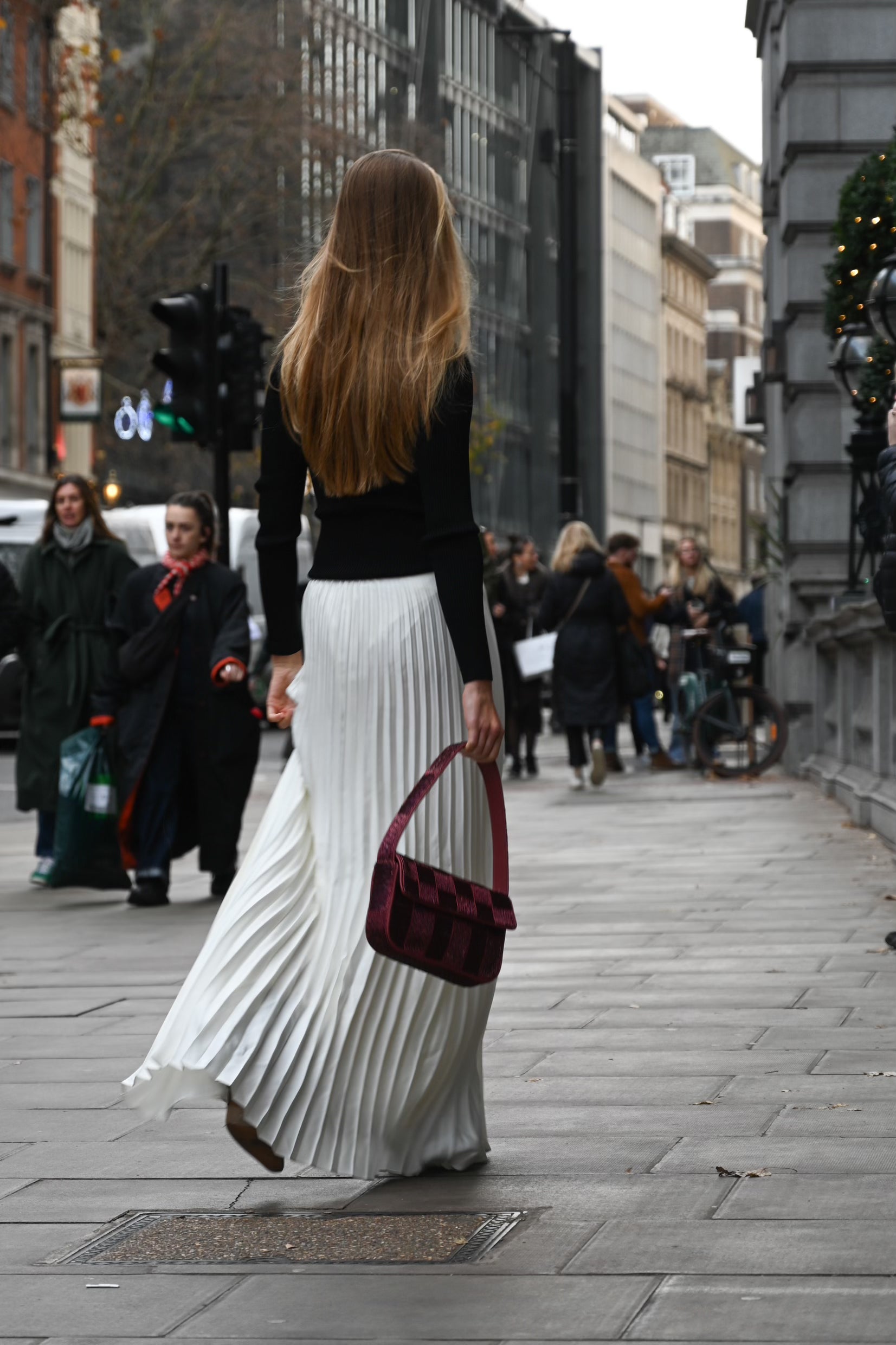 Aziel Pleated Dress — Black/White