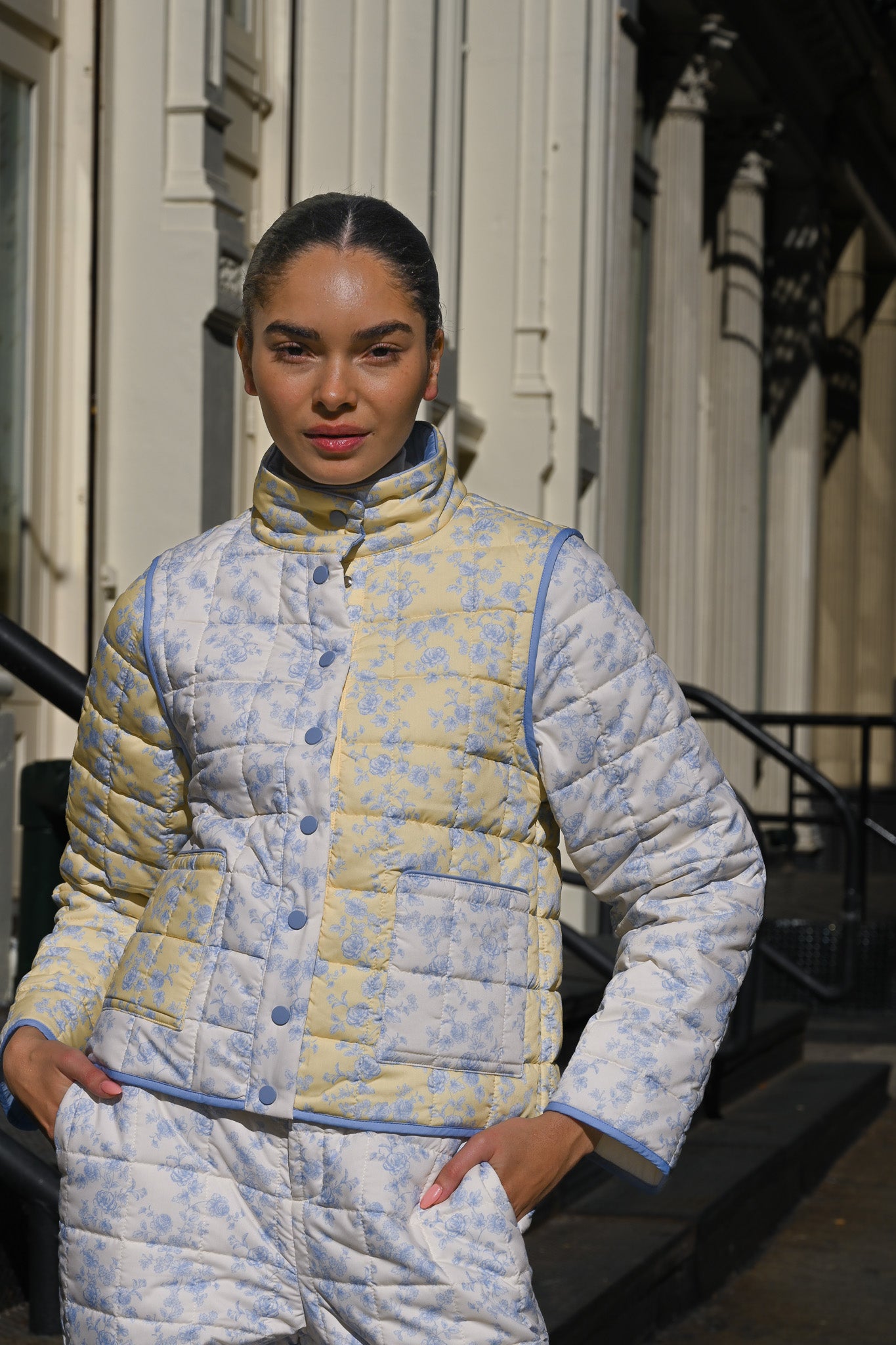 Amelia Quilted Convertible Jacket — Colorblock Toile