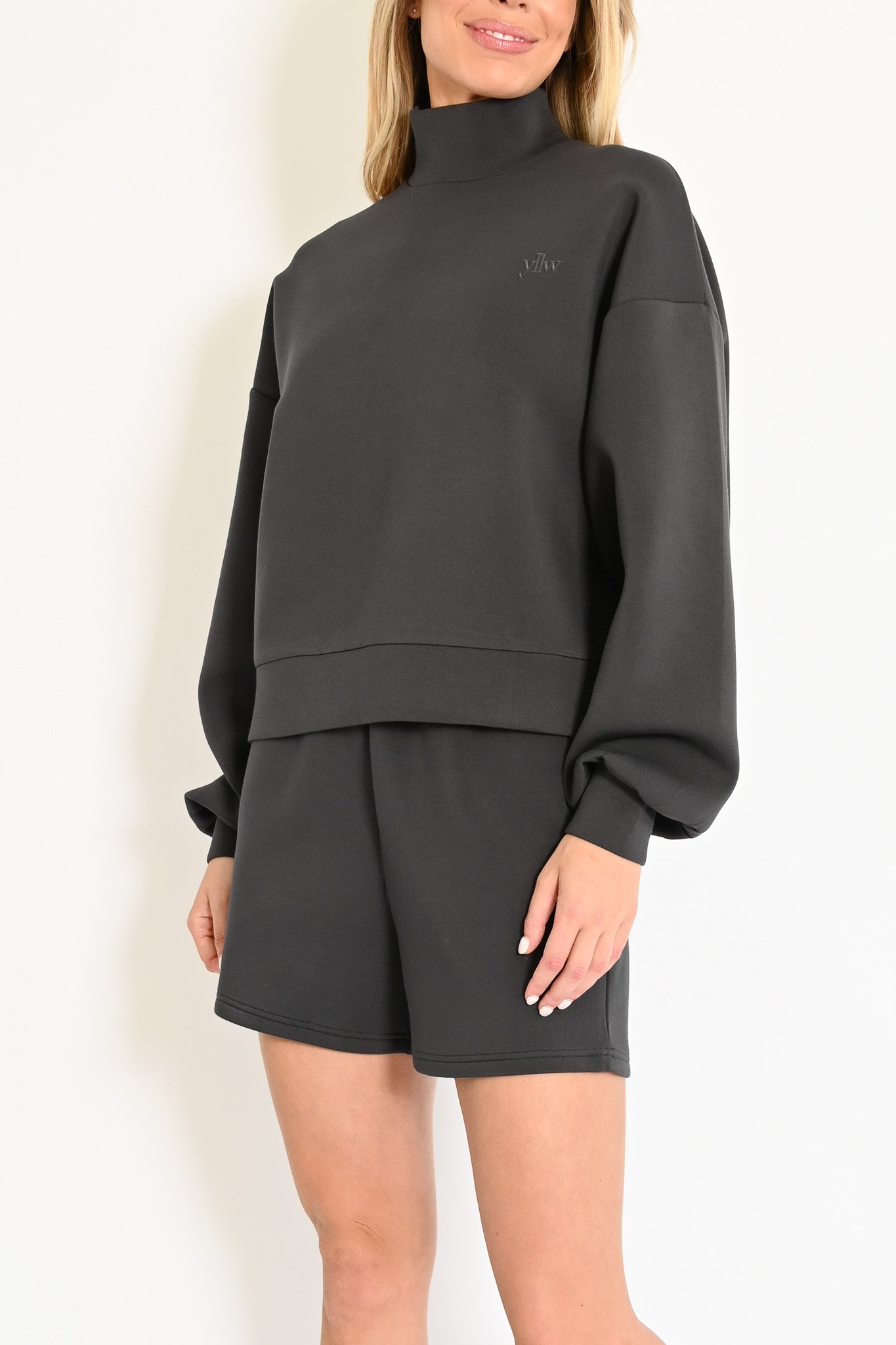 Maya Scuba Pullover — Charcoal