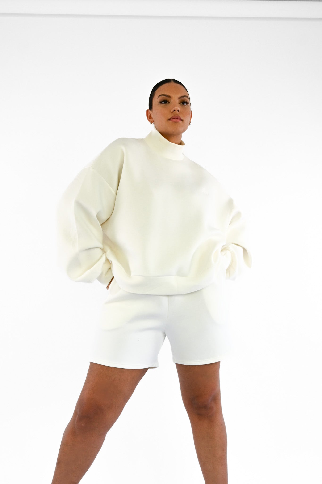 Maya Scuba Pullover — Offwhite