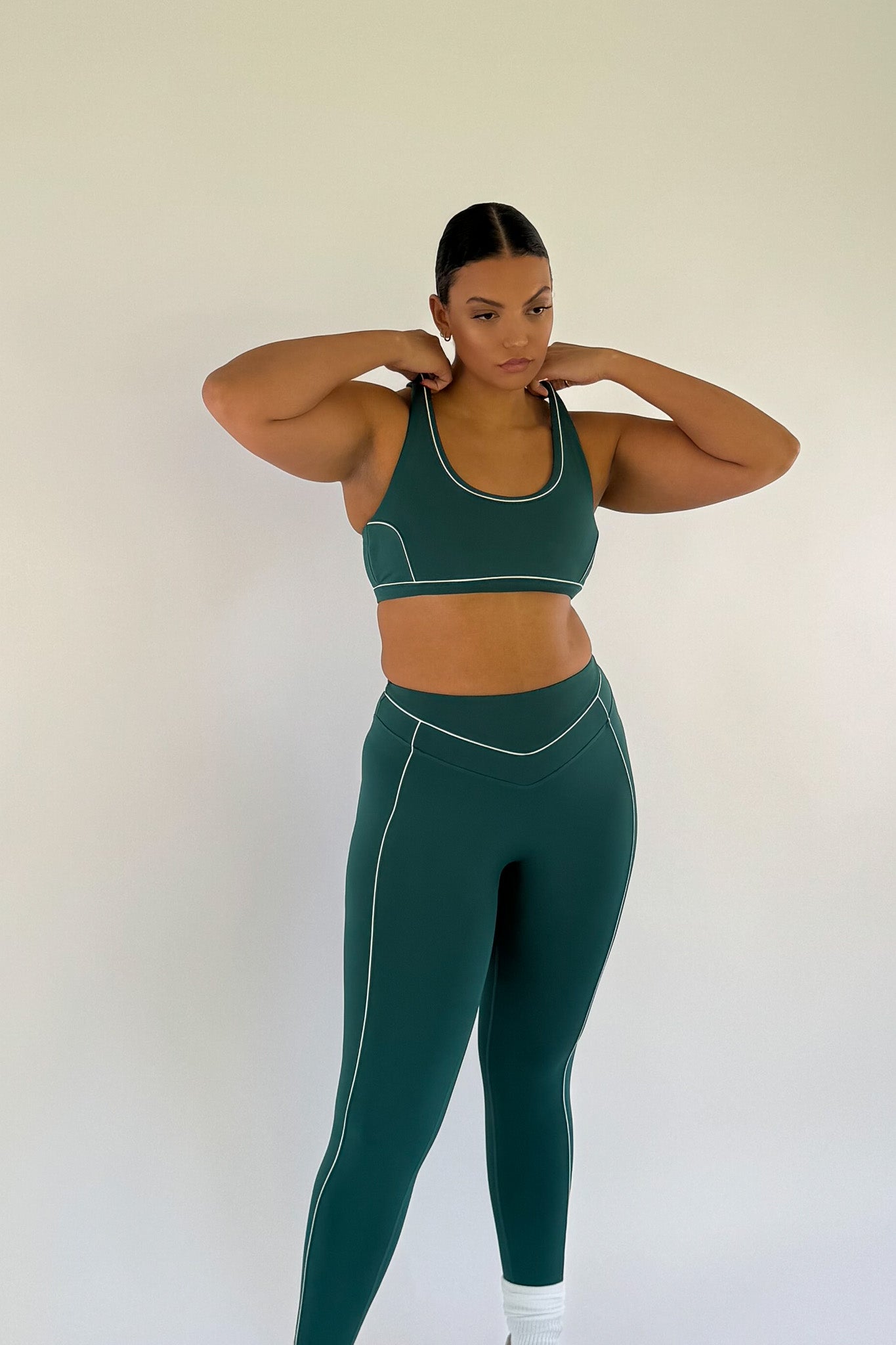 Colby Contour Leggings — Green