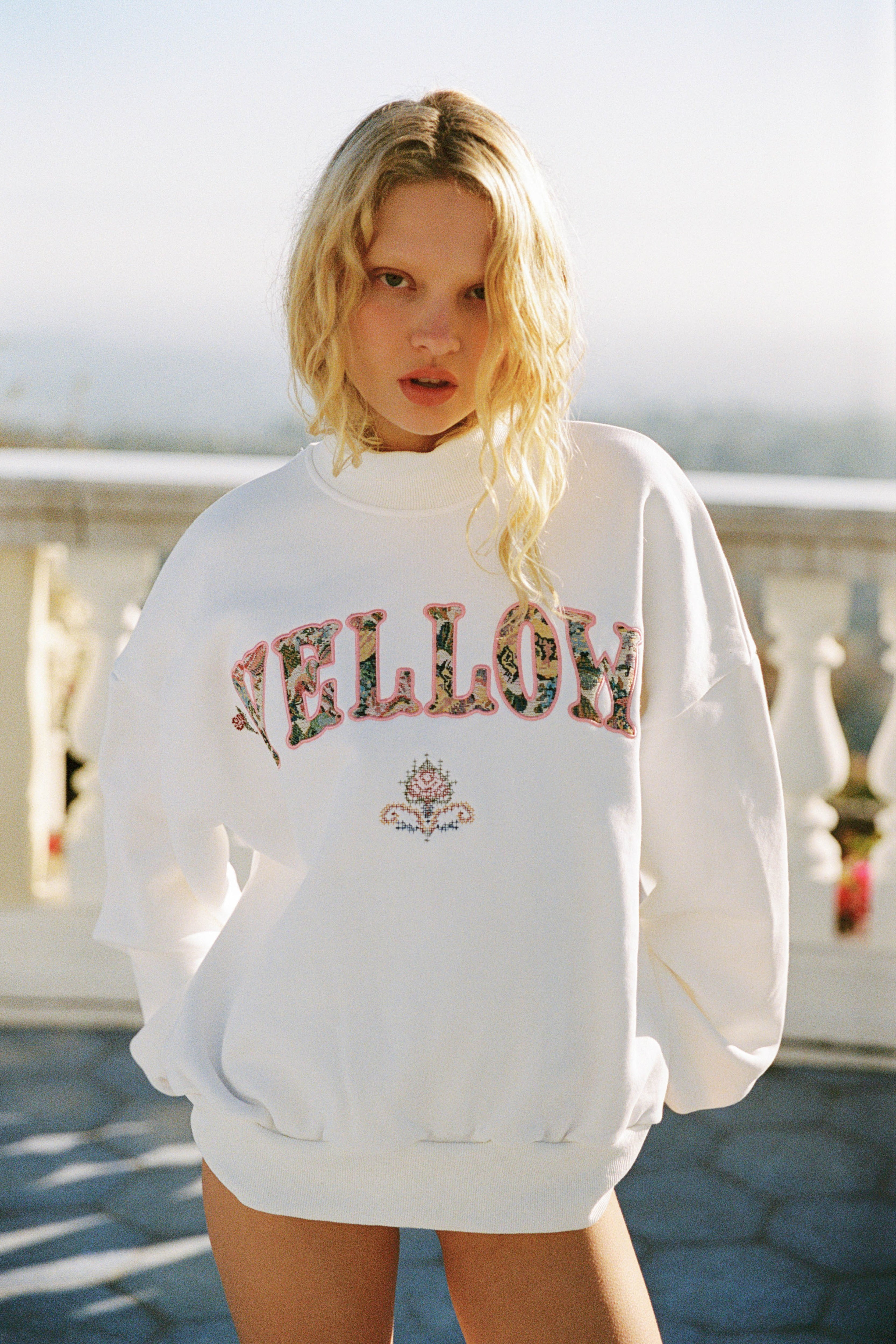 Cross Stitch Mockneck sweatshirt, view 9