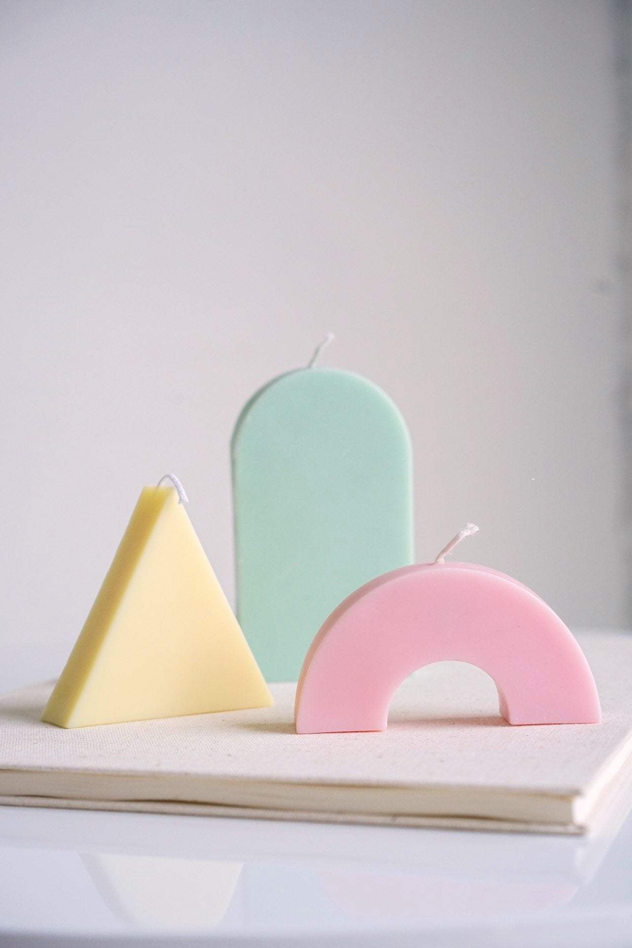 Shape Up Geometric Candles Set